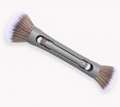 Leetle-Finger Makeup Brush